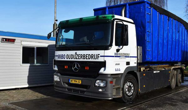 Oud ijzer ophalen